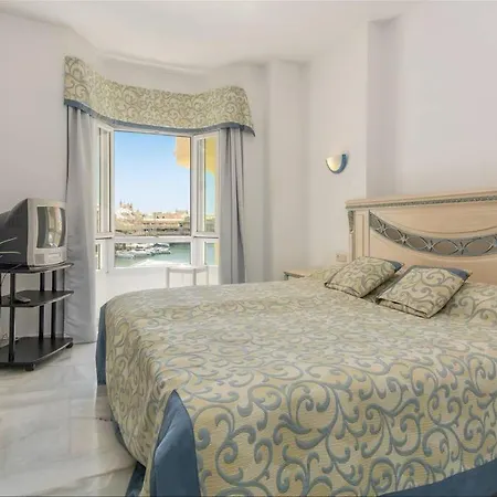 Puerto Marina 3 Bedrooms With Panoramic Sew View *