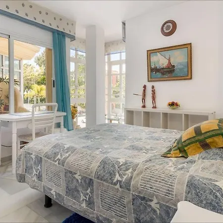Puerto Marina 3 Bedrooms With Panoramic Sew View